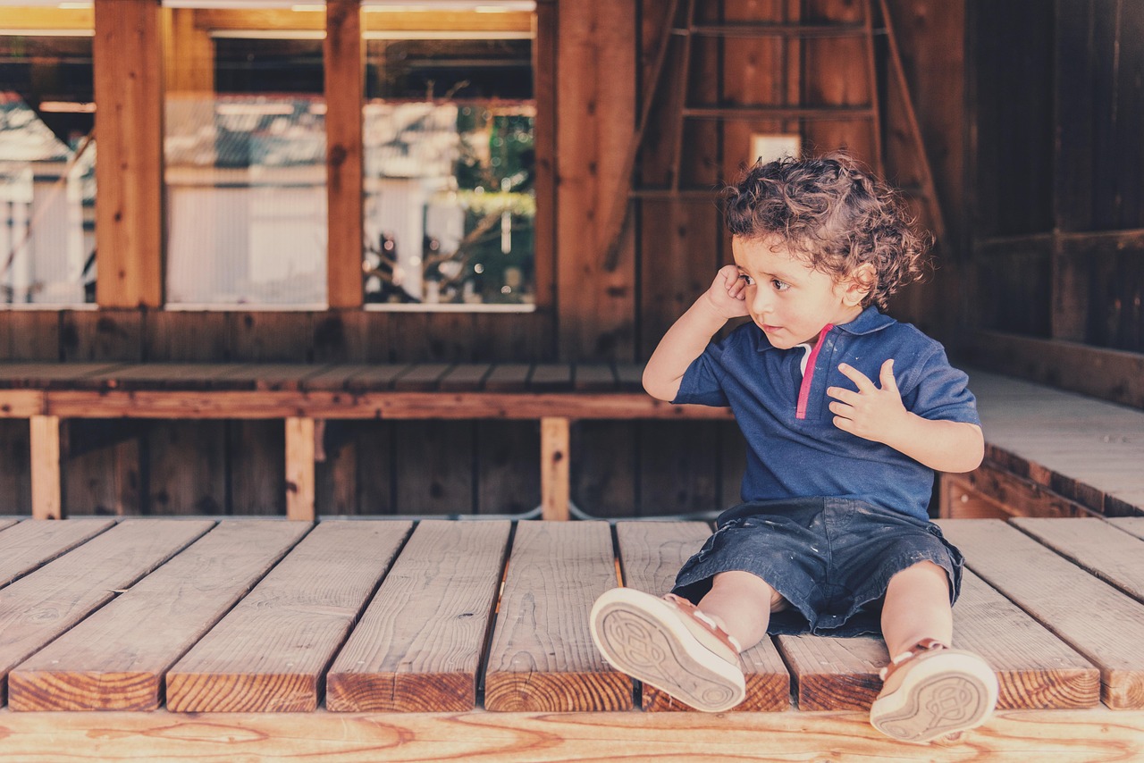 Gezellige veranda met moderne buitenmeubels voor zomer. Gezellige veranda met moderne buitenmeubels voor zomer.
